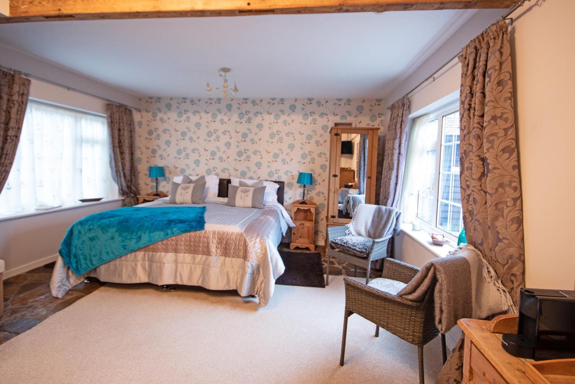 Magpies Lodge Slinfold Εξωτερικό φωτογραφία