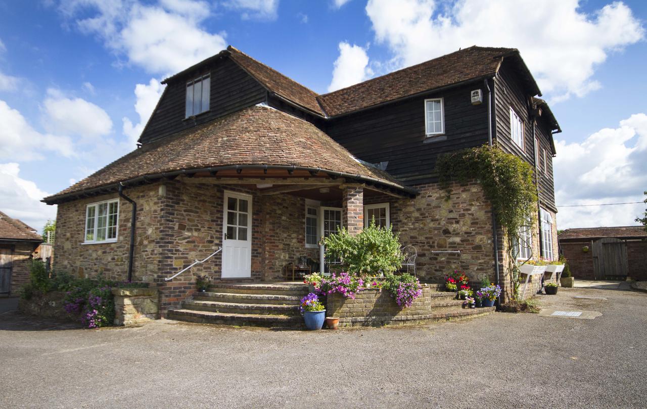 Magpies Lodge Slinfold Εξωτερικό φωτογραφία